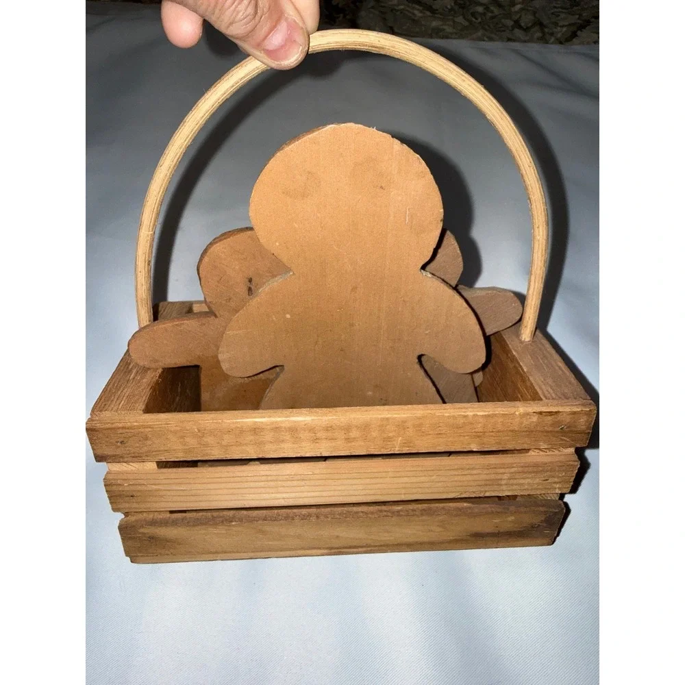 Primitive Gingerbread Family Christmas Decor Wooden Basket Rustic Folk Art Set‎